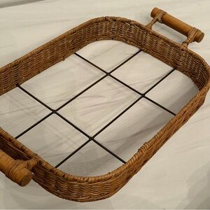 Pier 1 Wicker Rattan 9 x 13 Casserole Holder with Wood Handles - NWT!
